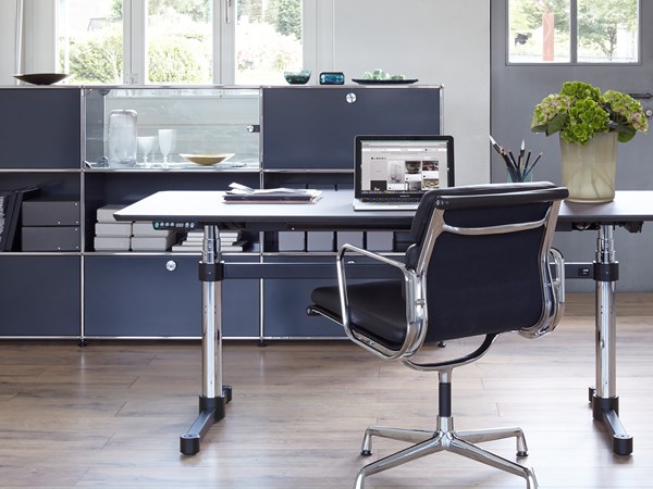 Iconic Desks For Traditional Offices Commercial Usm Modular